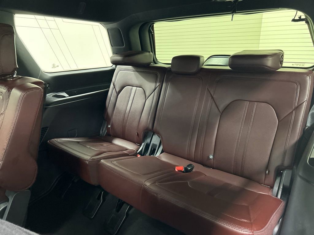 Certified 2024 Ford Expedition Limited image 36