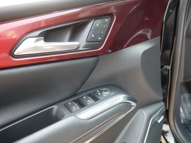 Used 2025 Chevrolet Traverse RS w/ LPO, Floor Liner Package AWD/4WD image 16