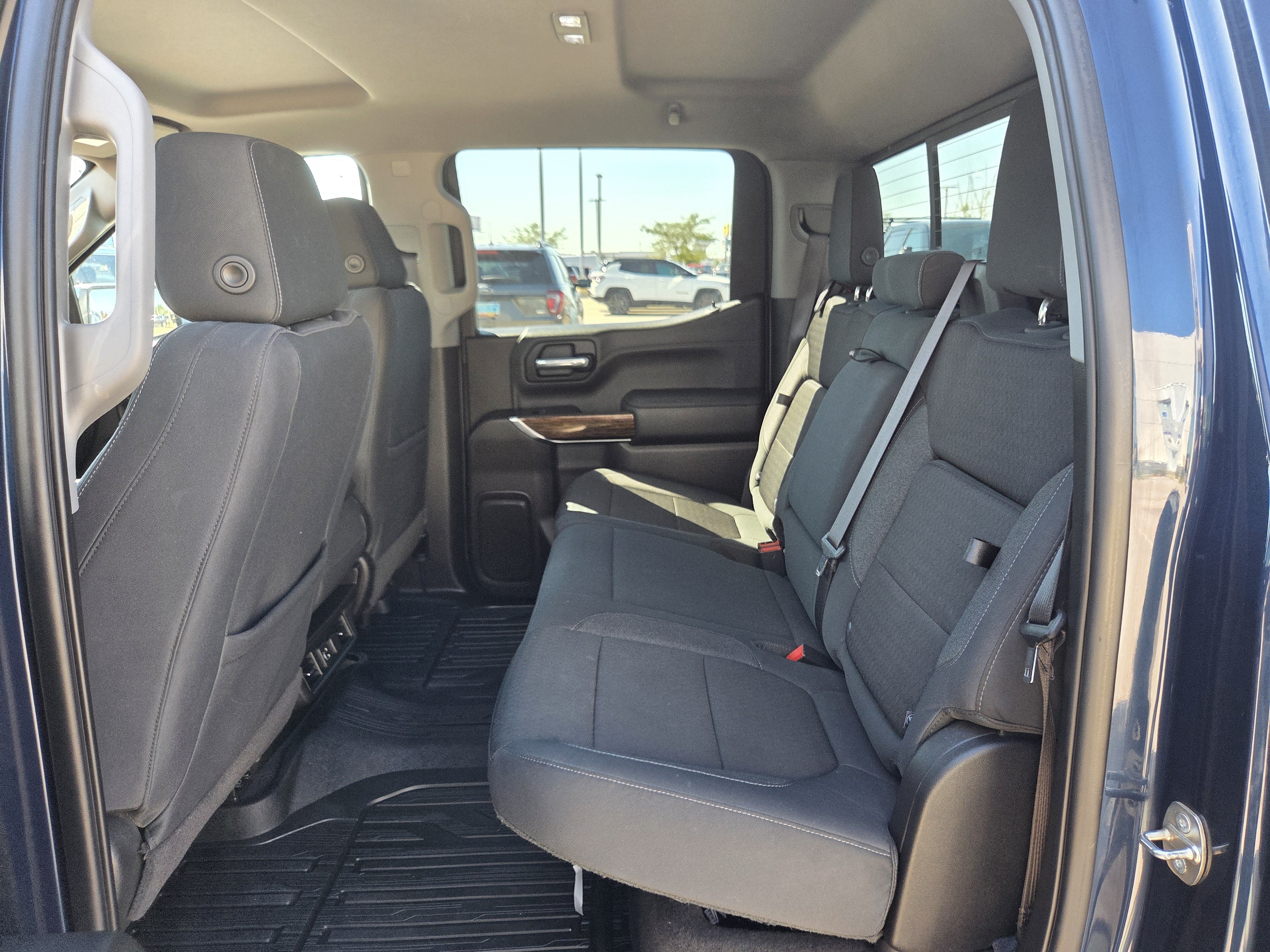 Used 2020 GMC Sierra 1500 SLE w/ SLE Value Package AWD/4WD image 21