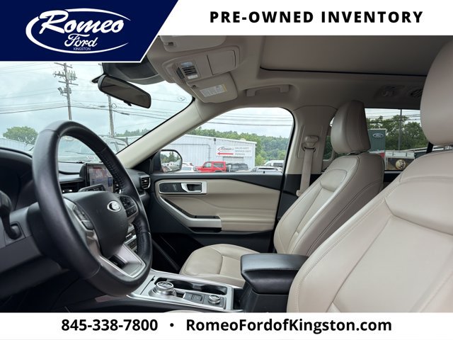 Certified 2023 Ford Explorer XLT w/ Equipment Group 202A AWD/4WD image 11