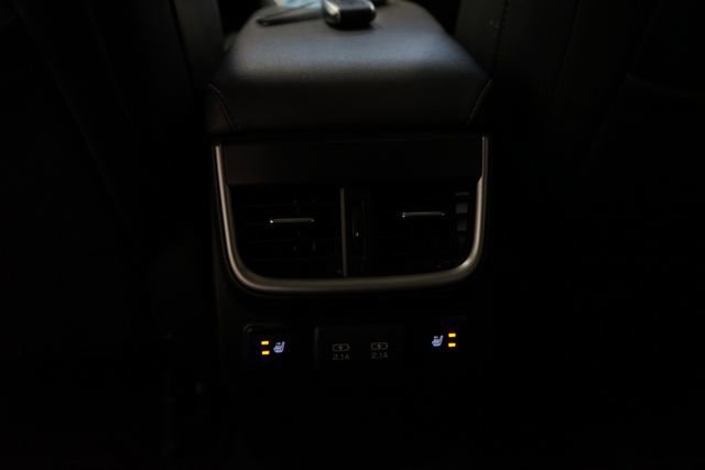 Used 2021 Subaru Outback Limited image 30