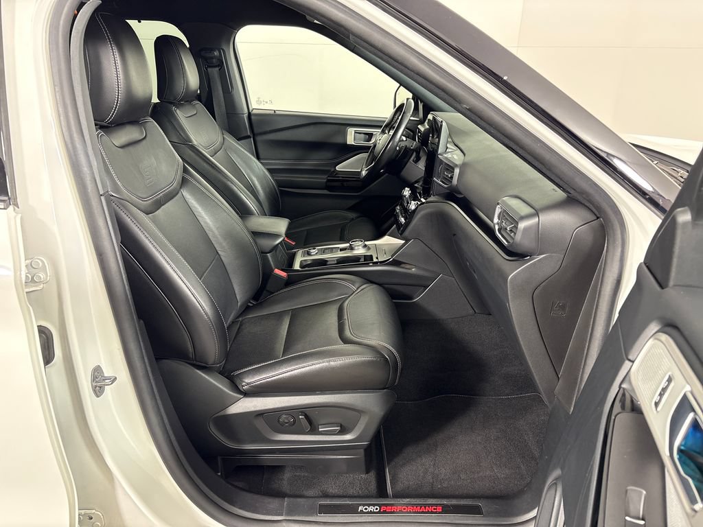 Certified 2022 Ford Explorer ST w/ Equipment Group 401A AWD/4WD image 7