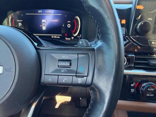 Used 2022 Nissan Pathfinder Platinum w/ Cargo Package image 17