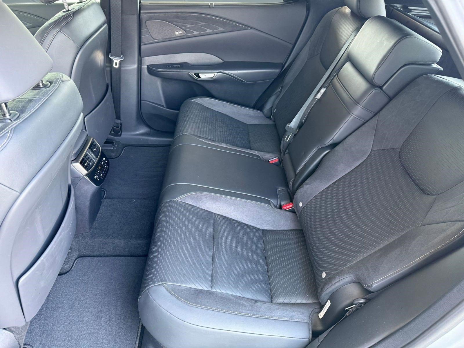 Used 2023 Lexus RX 350 FWD w/ Cold Area Package image 15