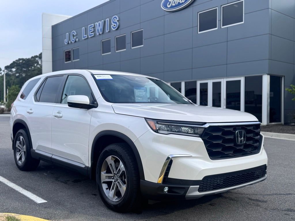 Used 2025 Honda Pilot EX-L