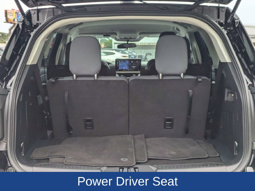 Certified 2026 Ford Explorer Active RWD image 13