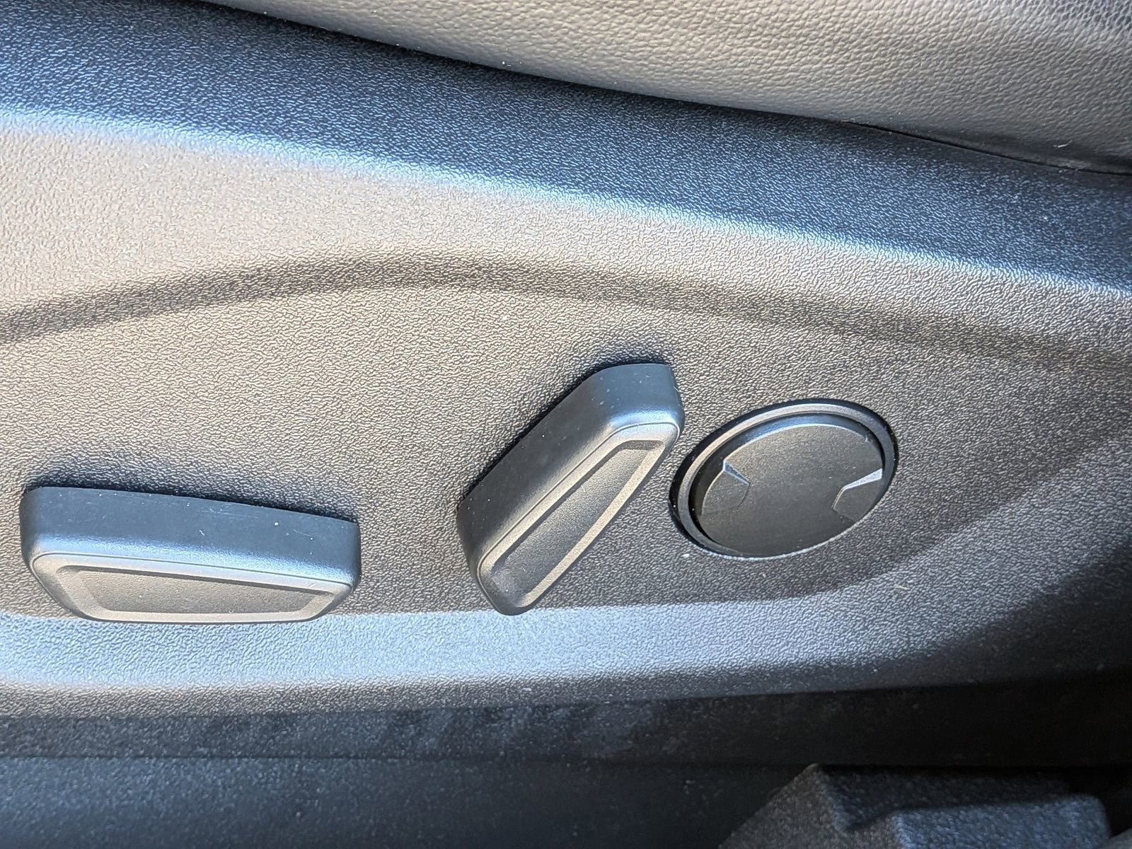 Certified 2024 Ford Edge ST-Line image 22