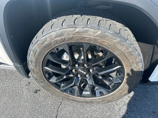 Used 2025 GMC Sierra 1500 Denali w/ Denali Reserve Package AWD/4WD image 26