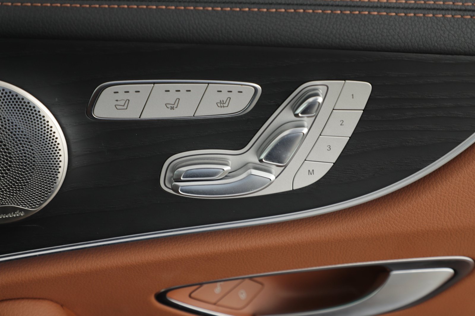 Used 2022 Mercedes-Benz E 450 Cabriolet image 12