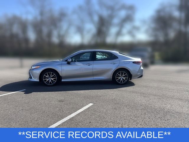 Used 2024 Toyota Camry XLE w/ Navigation Package FWD image 3