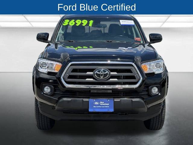 Used 2023 Toyota Tacoma SR5 AWD/4WD image 2