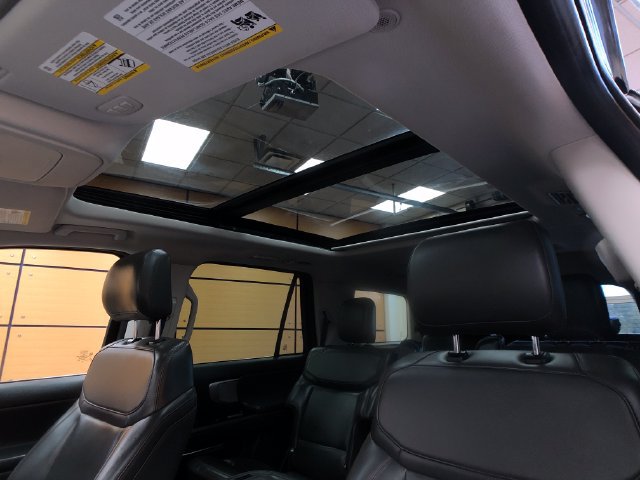 Certified 2025 Ford Expedition Active AWD/4WD image 19