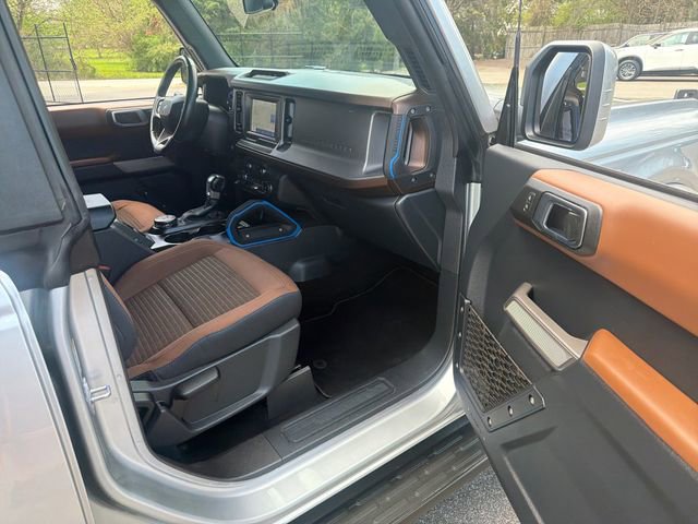 Certified 2023 Ford Bronco Outer Banks AWD/4WD image 14