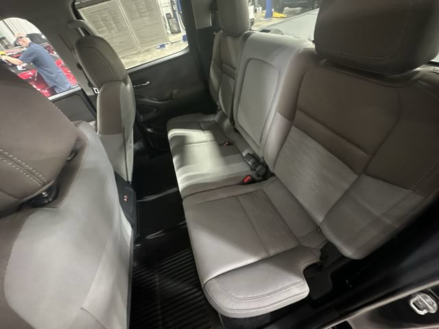 Used 2023 Nissan Frontier SV w/ Technology Package AWD/4WD image 30