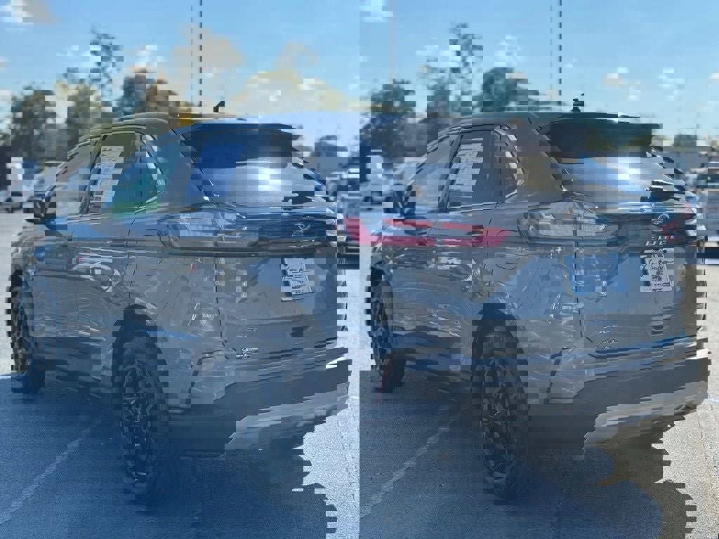 Certified 2023 Ford Edge SEL image 4