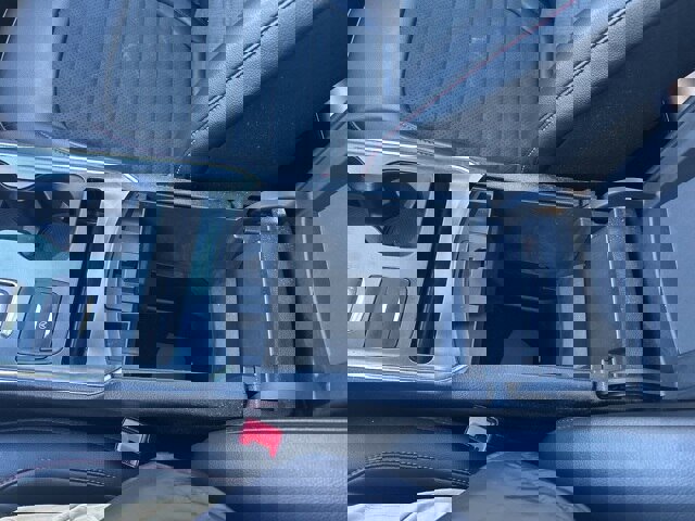 Certified 2023 Ford Edge ST-Line image 24