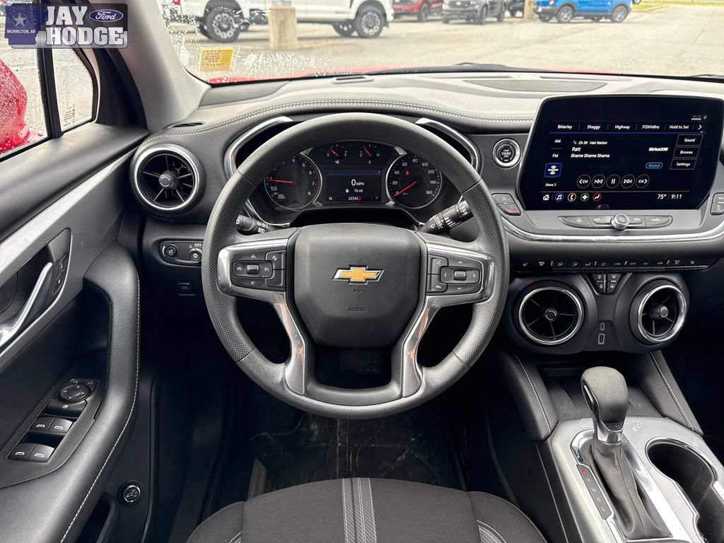 Used 2024 Chevrolet Blazer LT w/ Convenience Package FWD image 26