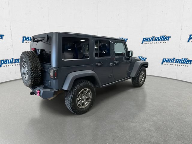 Used 2017 Jeep Wrangler Unlimited Rubicon w/ Connectivity Group AWD/4WD image 11