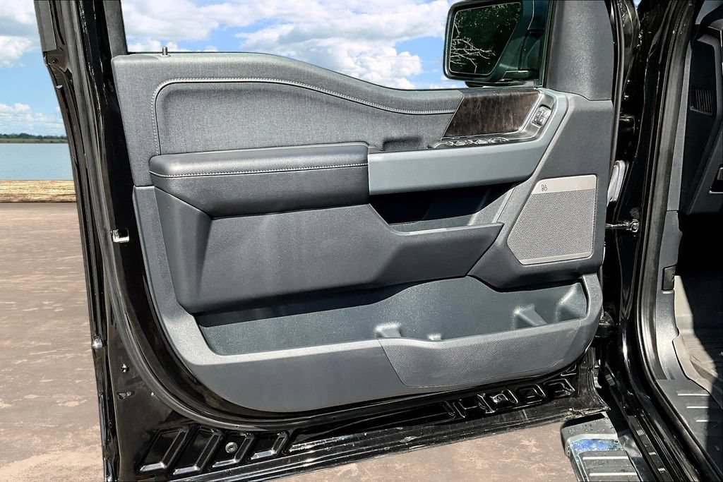 Certified 2022 Ford F150 Lariat w/ Equipment Group 502A High AWD/4WD image 23