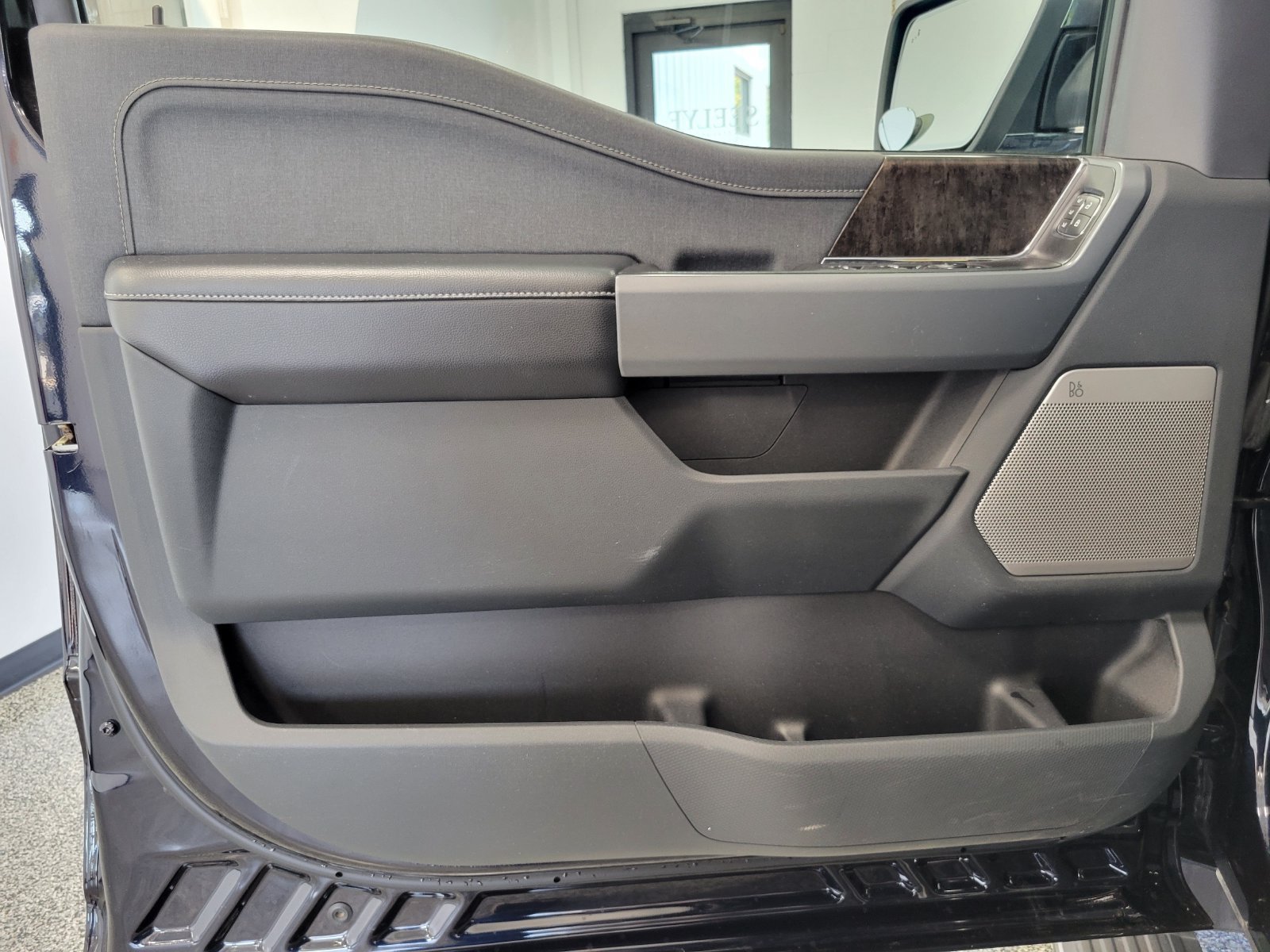 Certified 2021 Ford F150 Lariat w/ Equipment Group 502A High AWD/4WD image 6