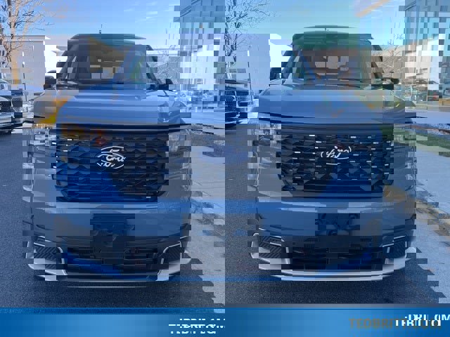 Certified 2025 Ford Maverick Lariat w/ 4K Tow Package image 8