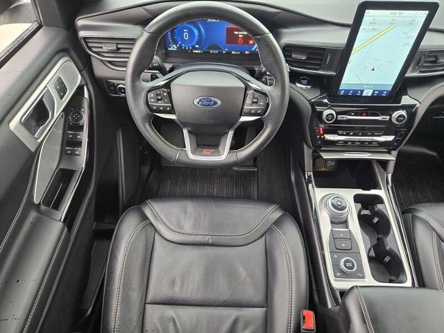 Certified 2024 Ford Explorer ST w/ Equipment Group 401A image 13