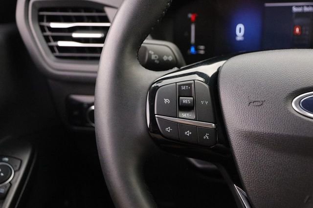 Certified 2024 Ford Escape Active w/ Cold Weather Package image 12