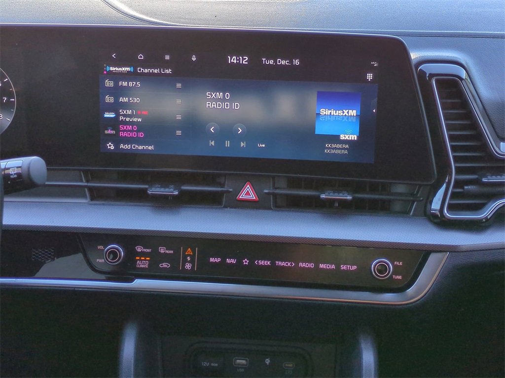 Used 2023 Kia Sportage SX image 18