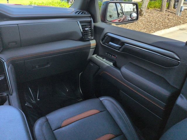 Used 2023 GMC Sierra 1500 AT4 w/ AT4 Premium Package AWD/4WD image 17