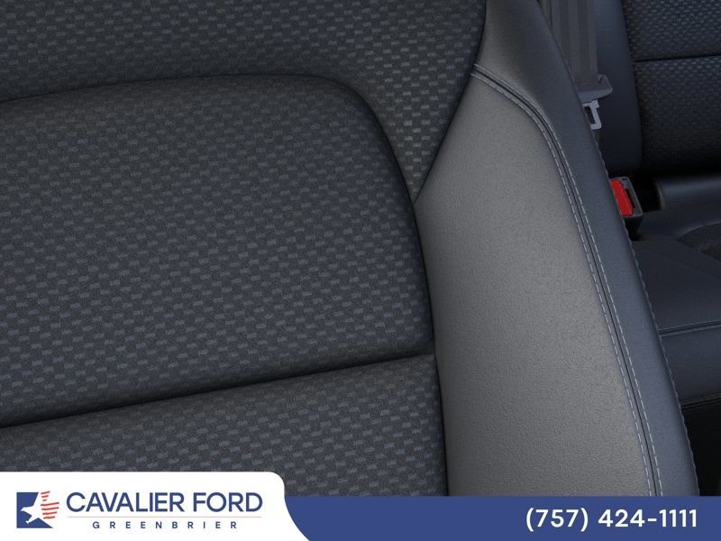 Certified 2025 Ford Escape SE FWD image 16