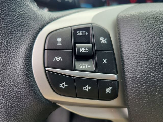 Certified 2023 Ford Explorer XLT w/ Equipment Group 202A AWD/4WD image 17