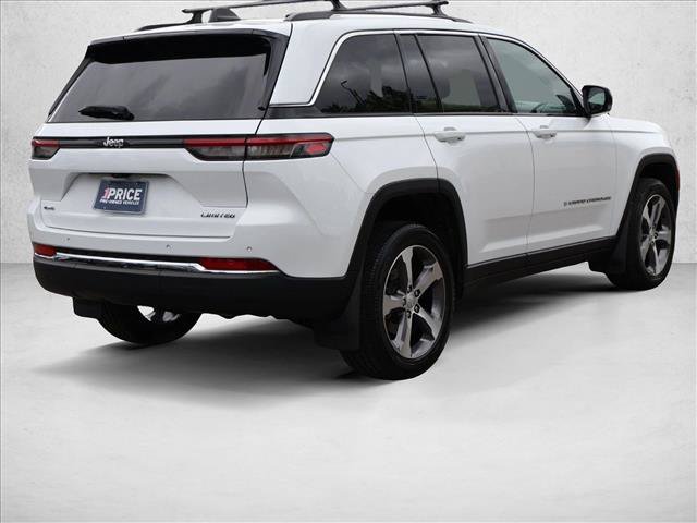 Used 2023 Jeep Grand Cherokee Limited AWD/4WD image 5