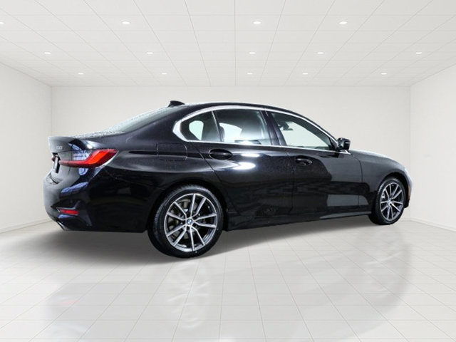 Used 2021 BMW 330i xDrive Sedan w/ Convenience Package AWD/4WD image 6