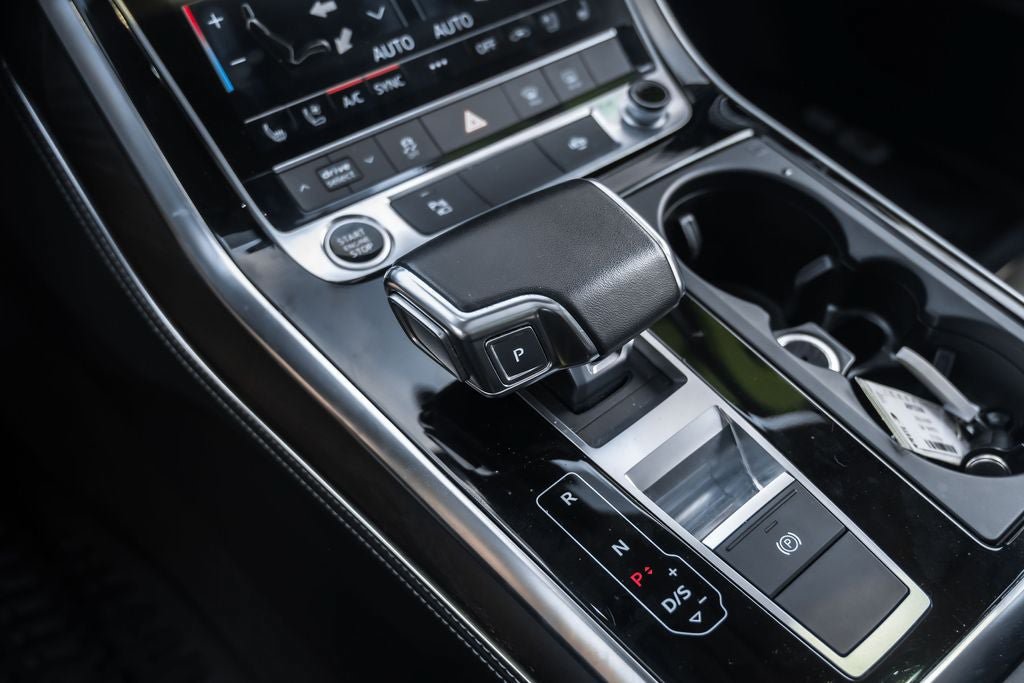 Used 2023 Audi Q8 Premium Plus w/ Premium Plus Package AWD/4WD image 28