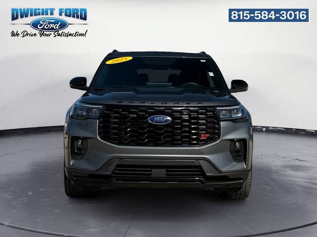 Certified 2025 Ford Explorer ST AWD/4WD image 8