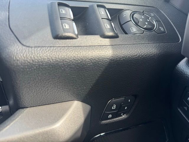 Certified 2018 Ford F150 Platinum w/ Equipment Group 701A Luxury image 29