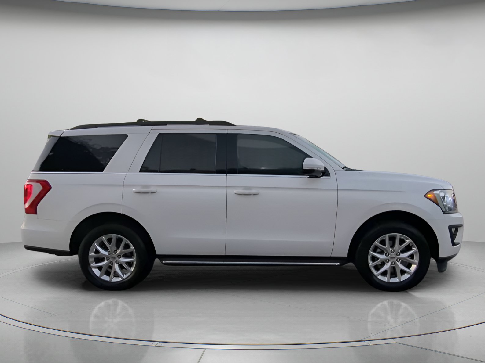Certified 2021 Ford Expedition XLT RWD image 33