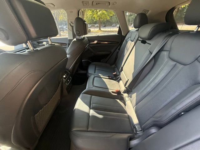 Used 2019 Audi Q5 Prestige w/ Prestige Package image 19