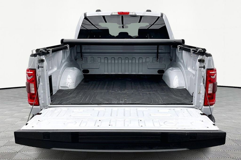 Certified 2022 Ford F150 XLT w/ Equipment Group 302A High image 18