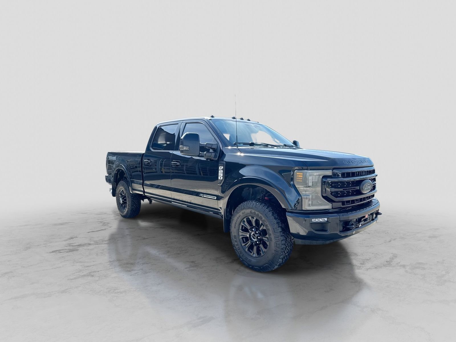 Certified 2022 Ford F250 Lariat w/ Tremor Off-Road Package AWD/4WD image 10