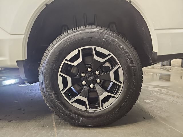 Certified 2023 Ford F150 Lightning XLT AWD/4WD image 29