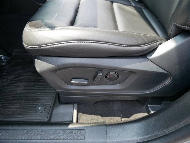 Certified 2023 Ford Explorer XLT w/ Equipment Group 202A AWD/4WD image 8