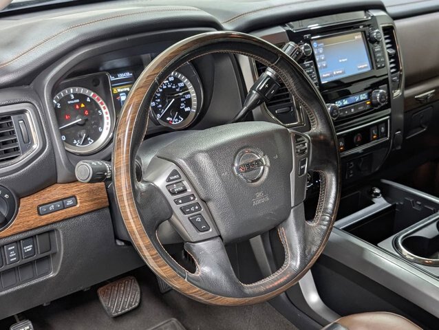 Used 2018 Nissan Titan Platinum Reserve w/ Platinum Utility Package AWD/4WD image 10