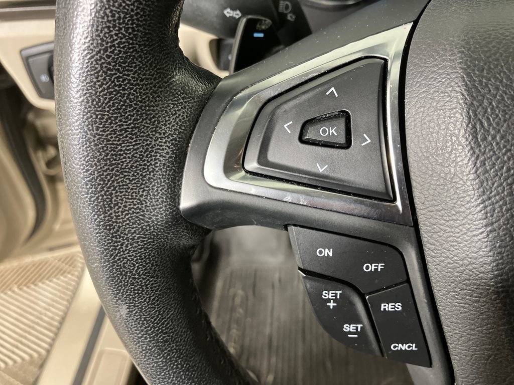 Certified 2017 Ford Fusion SE w/ Fusion SE Technology Package image 17