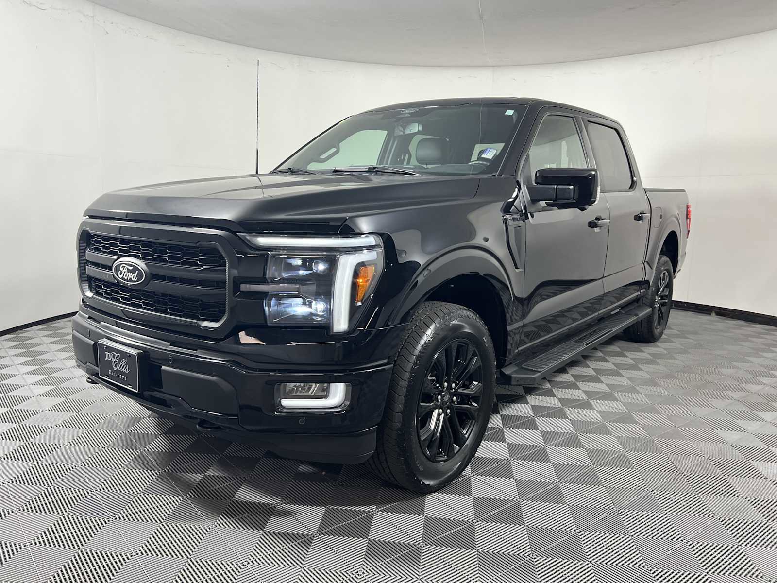 Certified 2024 Ford F150 Lariat w/ Bed Utility Package AWD/4WD image 5