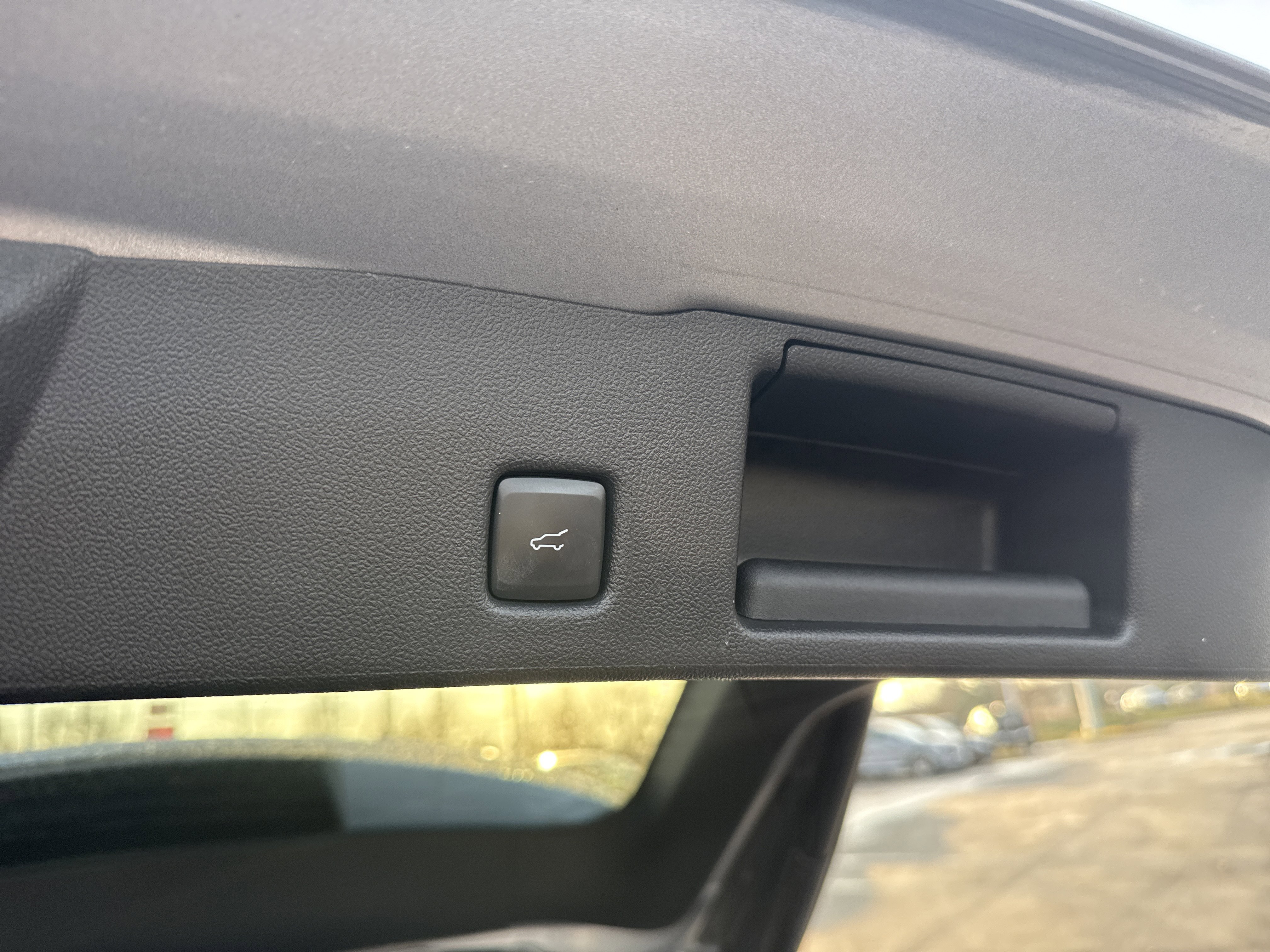 Certified 2022 Ford Escape SE w/ Convenience Package image 9