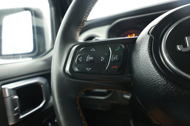 Used 2024 Jeep Wrangler Unlimited Sport AWD/4WD image 39