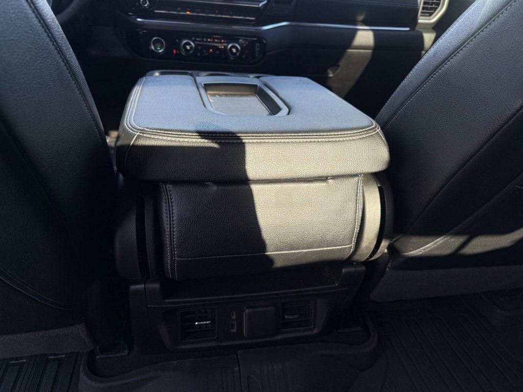 Used 2024 GMC Sierra 1500 Elevation image 27