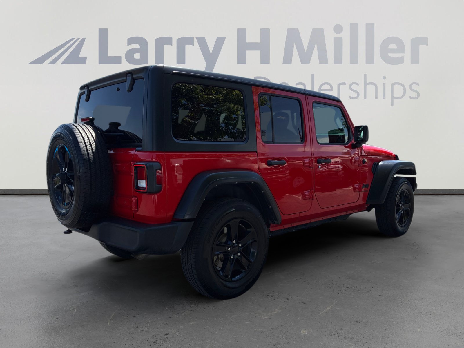Used 2022 Jeep Wrangler Unlimited Sport AWD/4WD image 5