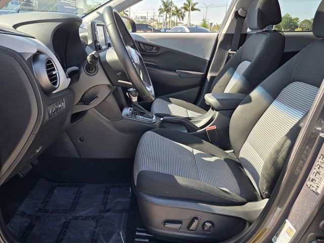 Used 2021 Hyundai Kona SEL Plus FWD image 12